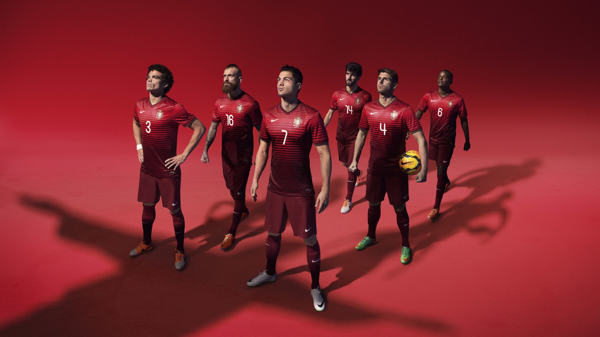 赛道与绿茵的交响，哈弗茨的进攻艺术点燃F1街道赛之夜